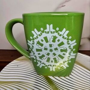 💥Starbucks Green Ceramic Mug with Snowflake Design
